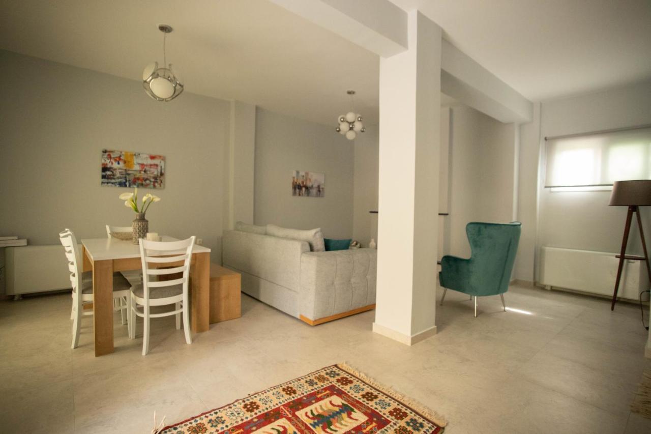 Santacara City Apartment Lefkáda Esterno foto